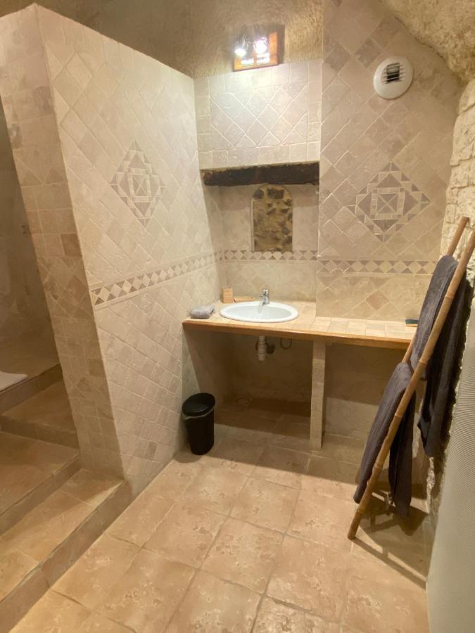 La Fontaine De Vinsobres Hotel ภายนอก รูปภาพ